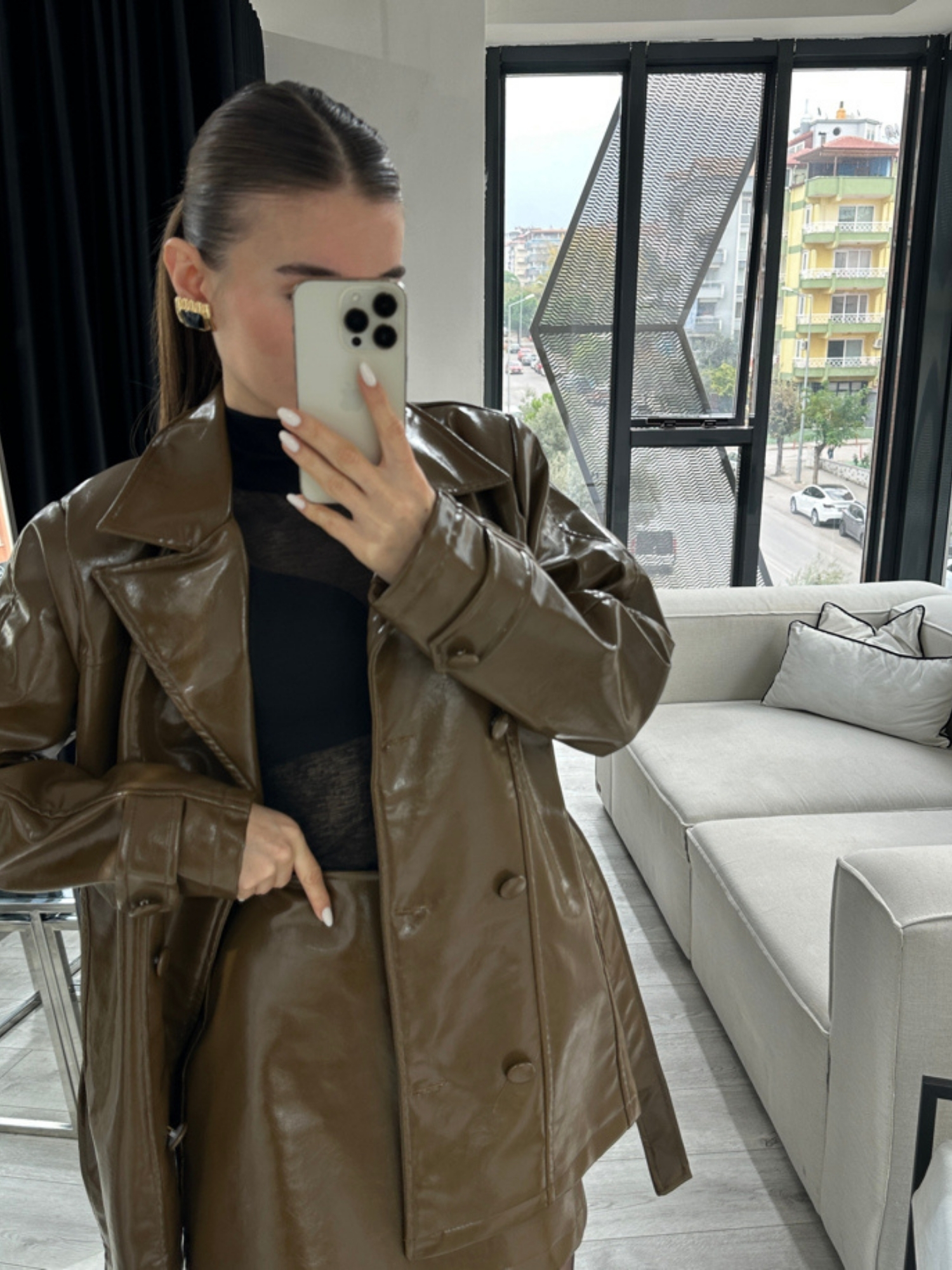 HAKİ KAPLAMA DÜĞMELİ CEKET ETEK DERİ TAKIM