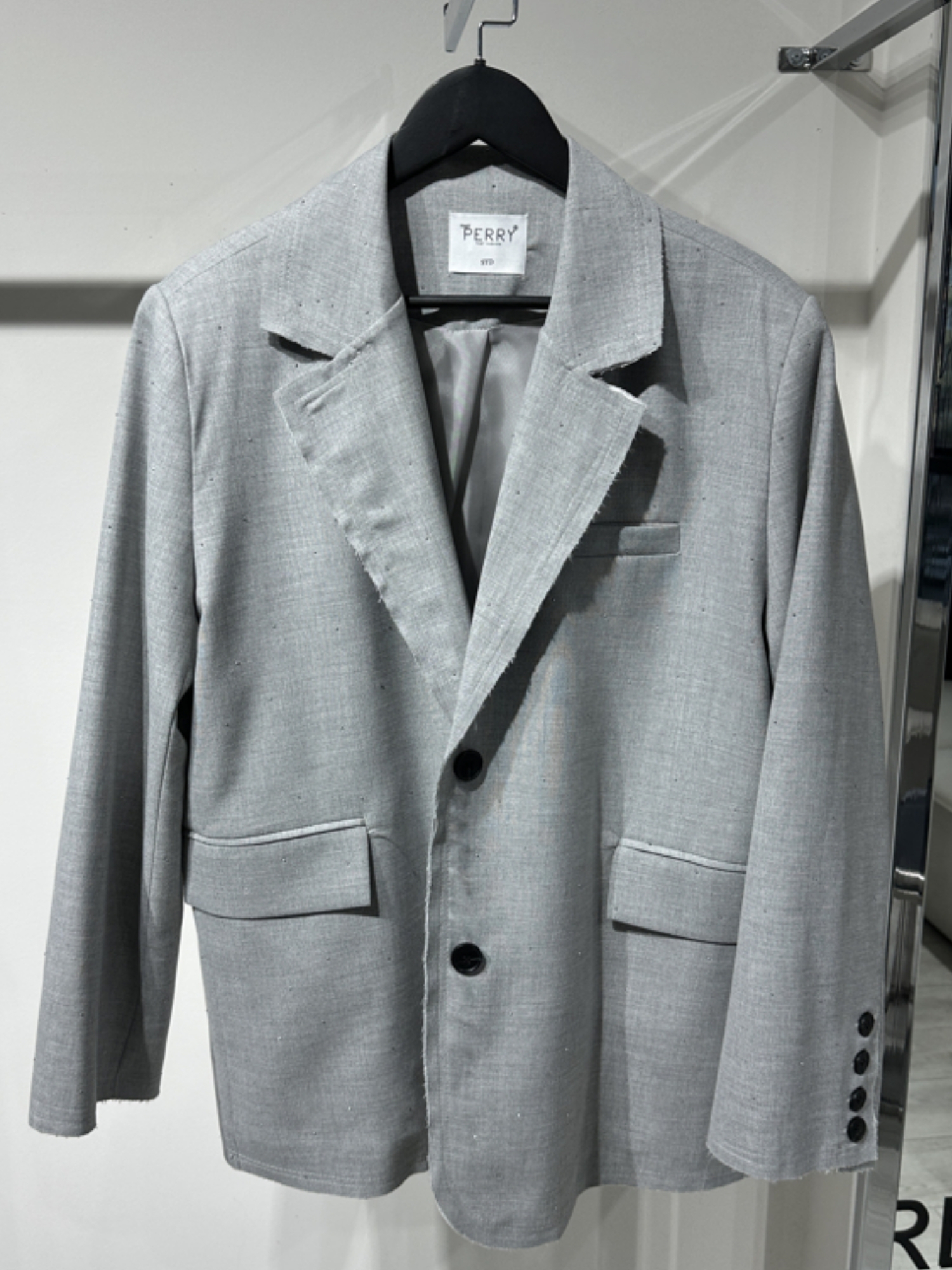 TAŞLI GRİ OVERSİZE BLAZER